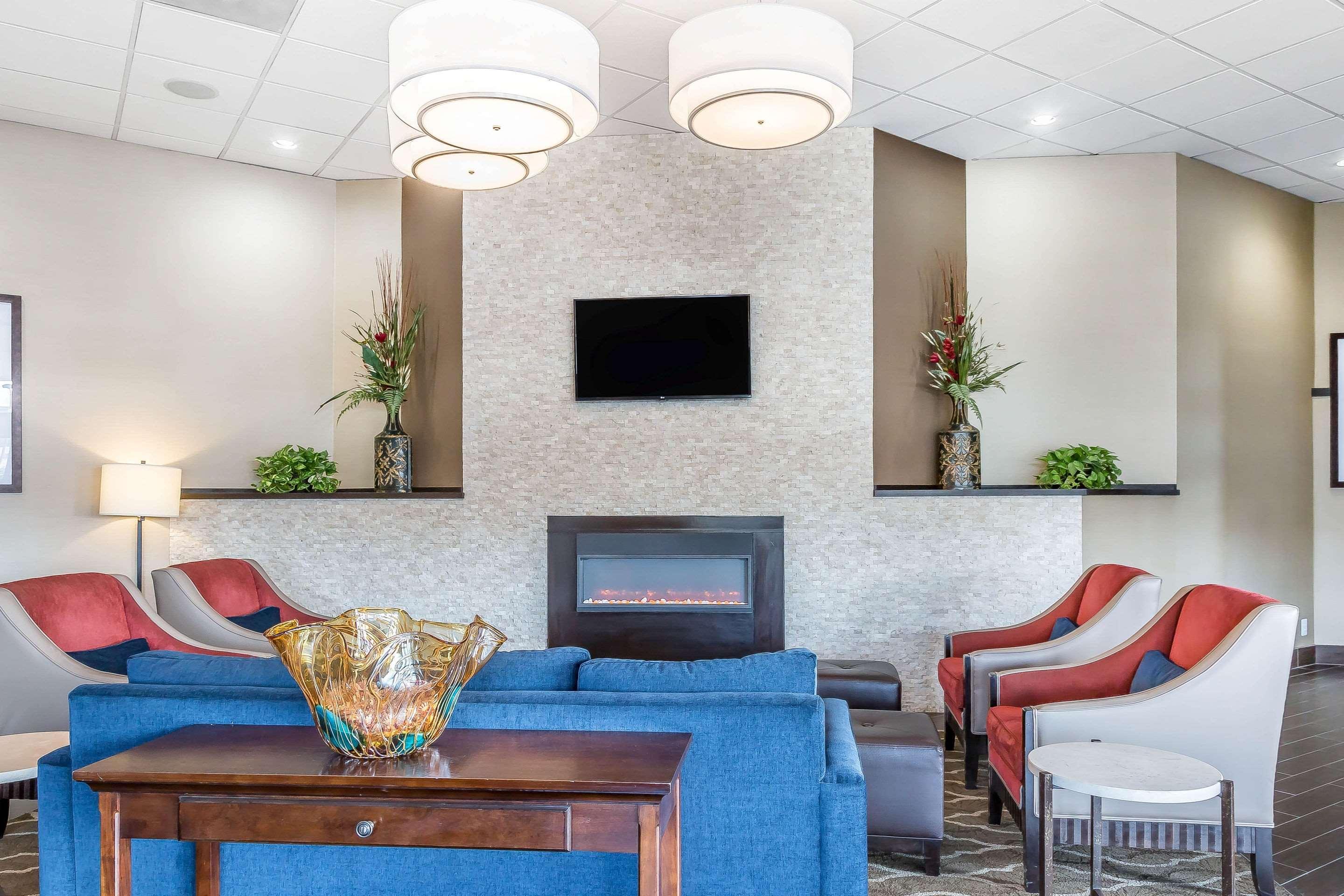Comfort Inn & Suites Aberdeen Ngoại thất bức ảnh