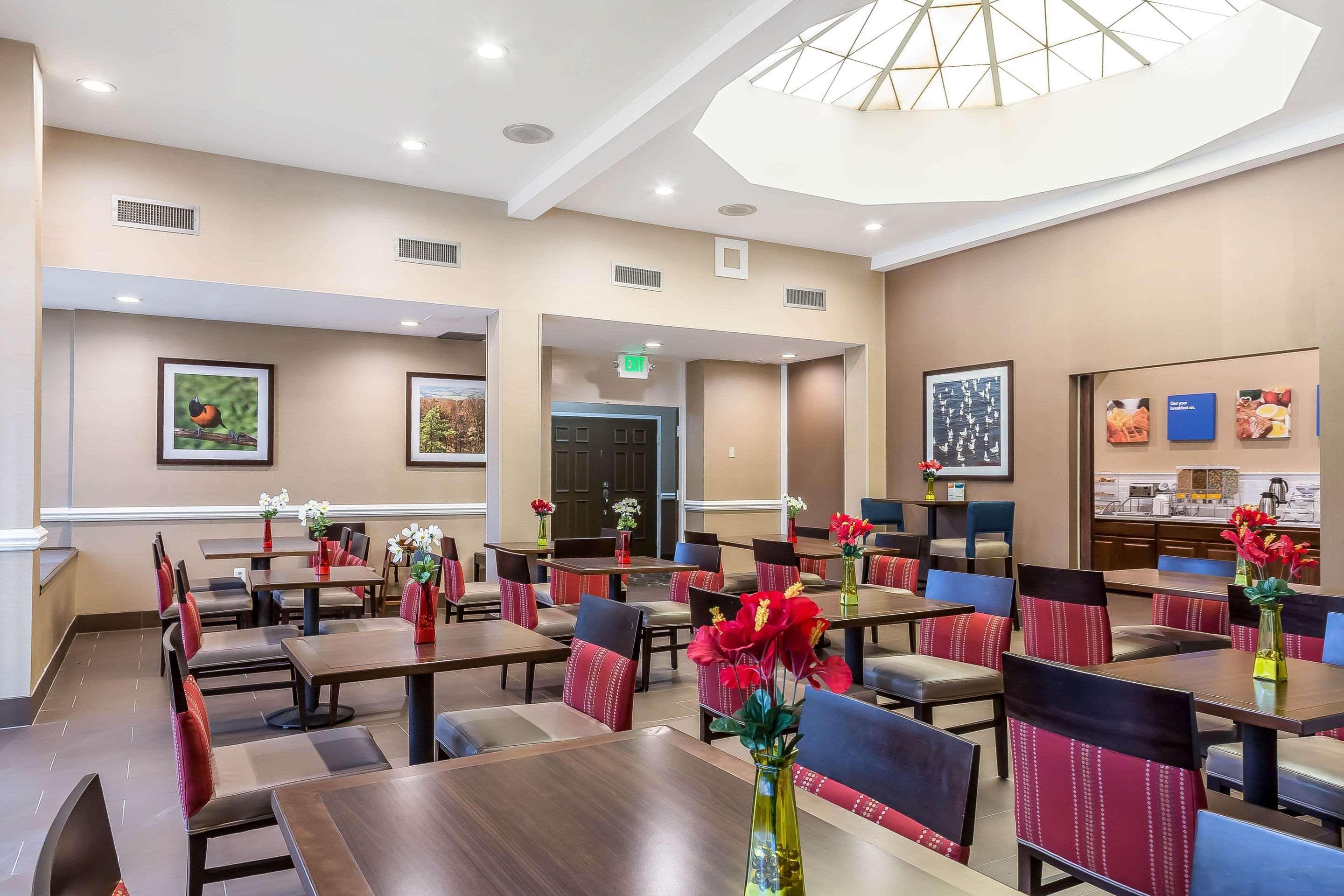 Comfort Inn & Suites Aberdeen Ngoại thất bức ảnh