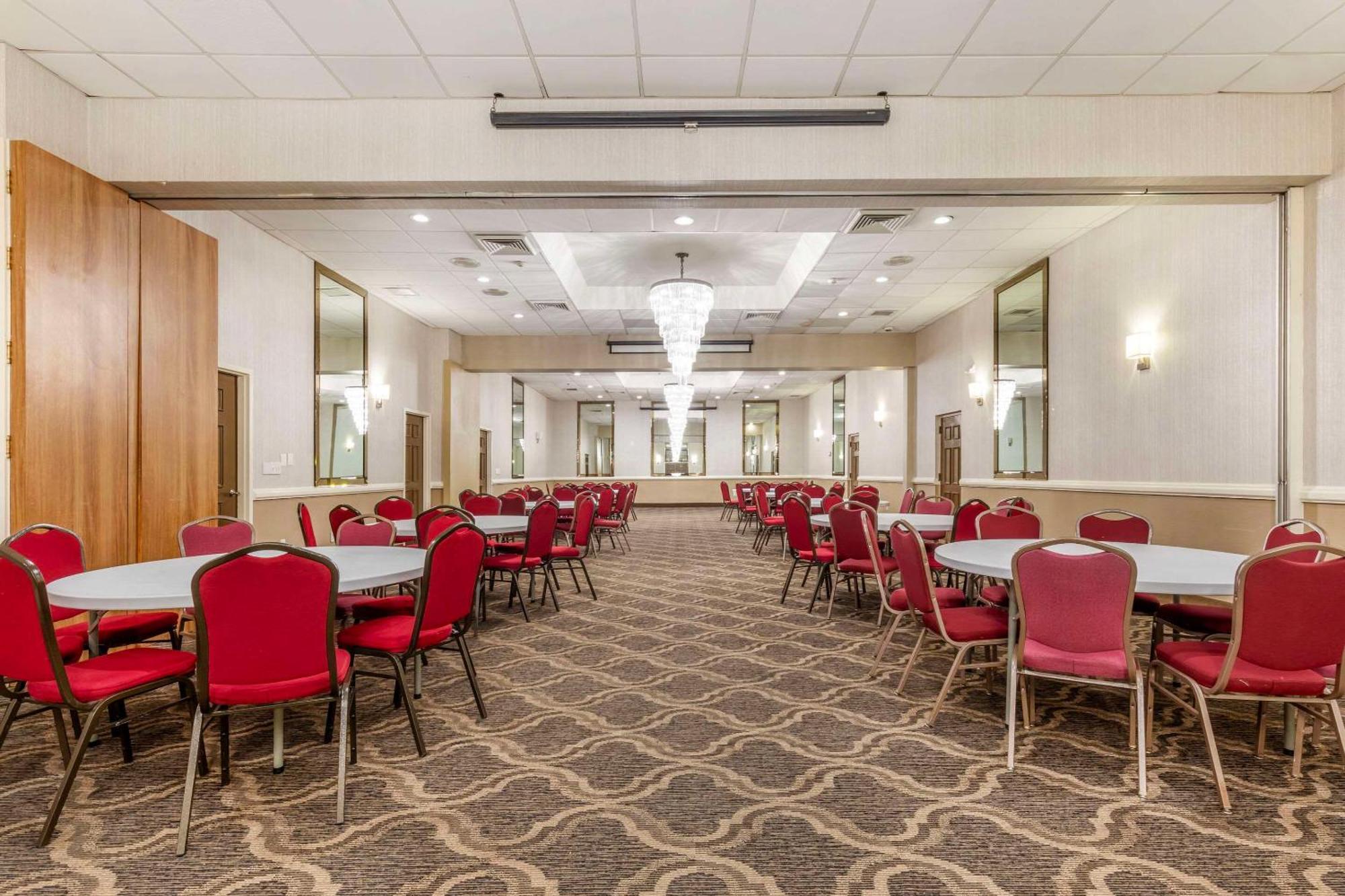 Comfort Inn & Suites Aberdeen Ngoại thất bức ảnh