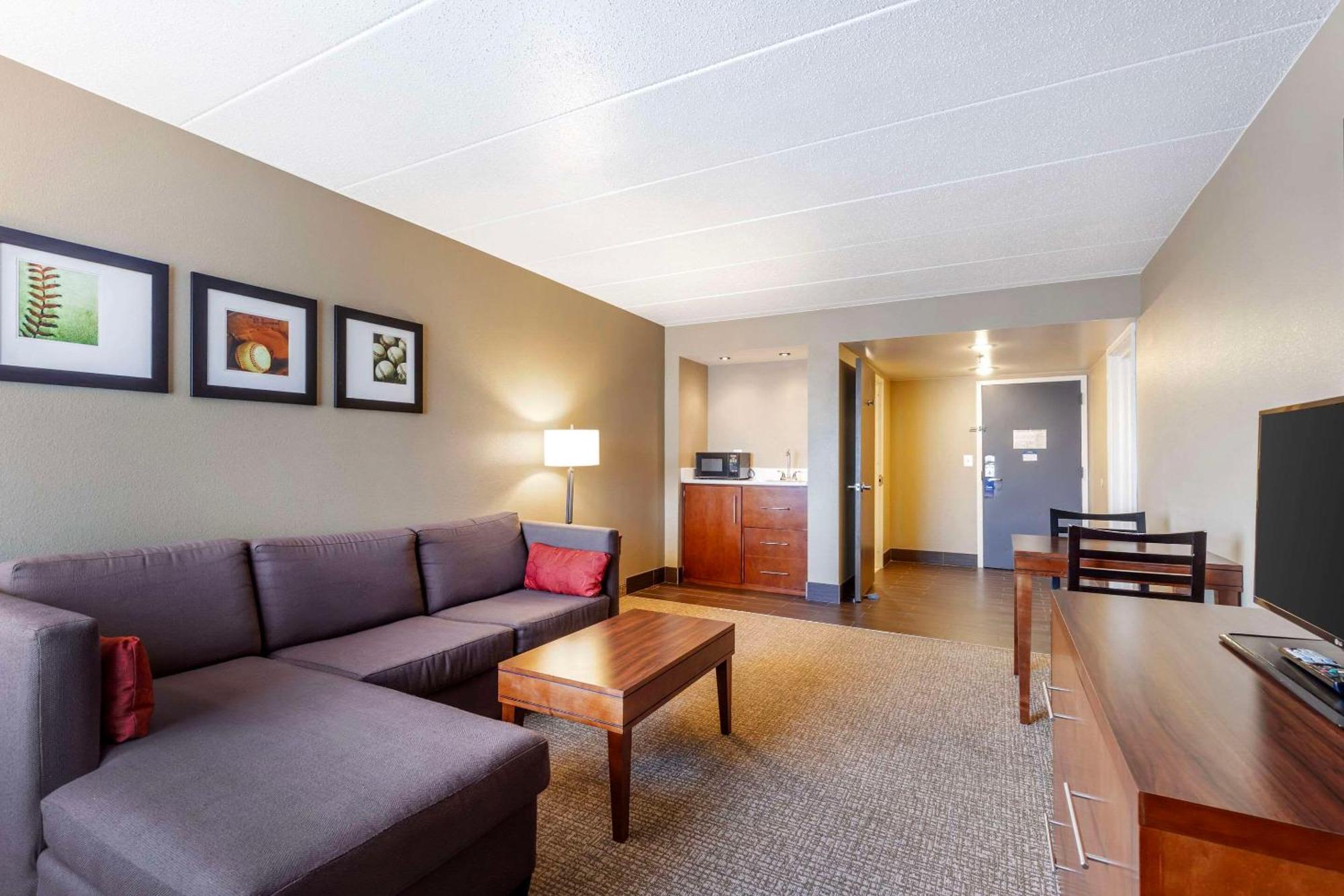 Comfort Inn & Suites Aberdeen Ngoại thất bức ảnh